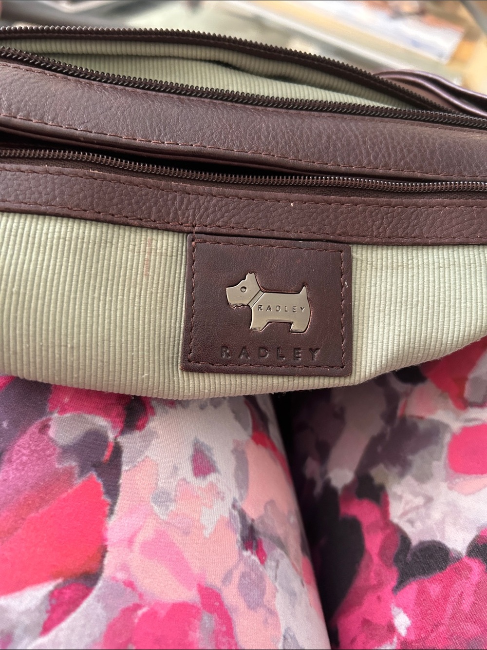 RADLEY LONDON Brown and Cream Logo Shoulder Bag